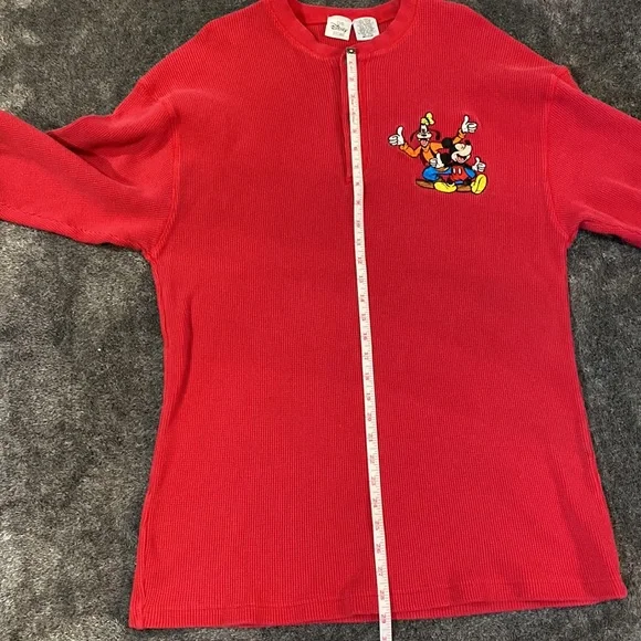 Disney Store over sized thermal‎ embroidered Mickey and Goofy pajama top medium - Picture 5 of 6